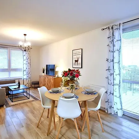 Apartament W Centrum Kolobrzegu Z Widokiem Na Rzeke Wyspa Solna Apartment Kolobrzeg