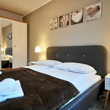 Apartament W Centrum Kolobrzegu Z Widokiem Na Rzeke Wyspa Solna